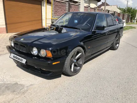 BMW 525 1995 года за 2 800 000 тг. в Шымкент – фото 4