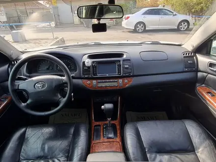 Toyota Camry 2002 года за 6 000 000 тг. в Алматы – фото 4