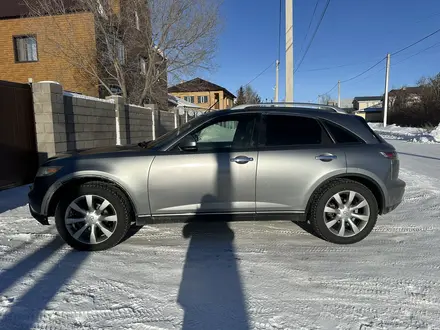 Infiniti FX35 2005 года за 5 100 000 тг. в Караганда – фото 3