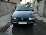 Volkswagen Passat 1995 годаүшін2 350 000 тг. в Шымкент