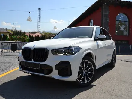 BMW X5 2021 года за 55 500 000 тг. в Алматы