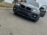 BMW X6 2010 года за 8 000 000 тг. в Атырау – фото 2