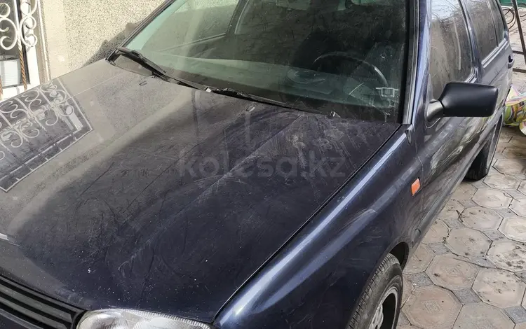 Volkswagen Golf 1995 годаүшін1 500 000 тг. в Тараз