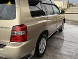 Toyota Highlander 2004 года за 6 230 000 тг. в Балхаш – фото 2