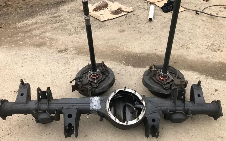 Задний Чулок на Toyota Land Cruiser 100 за 147 тг. в Алматы