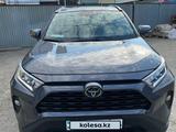 Toyota RAV4 2020 года за 16 000 000 тг. в Атырау – фото 3