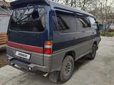 Mitsubishi Delica 1995 годаүшін2 500 000 тг. в Алматы – фото 2