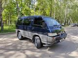 Mitsubishi Delica 1995 годаүшін2 500 000 тг. в Алматы – фото 3