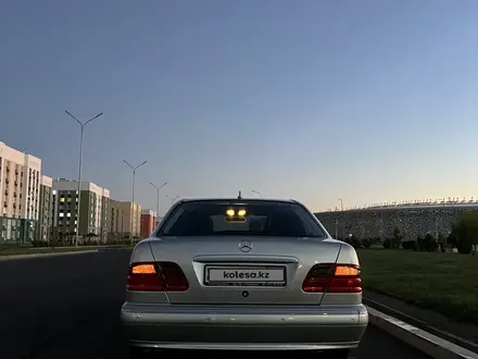 Mercedes-Benz E 320 2001 года за 6 700 000 тг. в Шымкент – фото 19