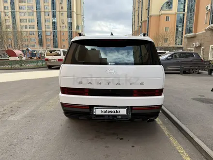 Hyundai Santa Fe 2023 года за 22 000 000 тг. в Астана – фото 4