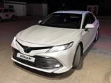 Toyota Camry 2020 года за 15 000 000 тг. в Атырау – фото 5