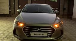 Hyundai Elantra 2016 годаүшін7 600 000 тг. в Алматы