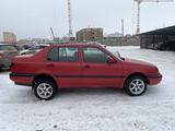 Volkswagen Vento 1993 годаүшін2 100 000 тг. в Актобе – фото 2