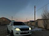 Toyota Hilux 2013 года за 10 000 000 тг. в Актау – фото 2