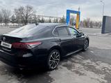 Toyota Camry 2019 года за 13 000 000 тг. в Алматы – фото 5