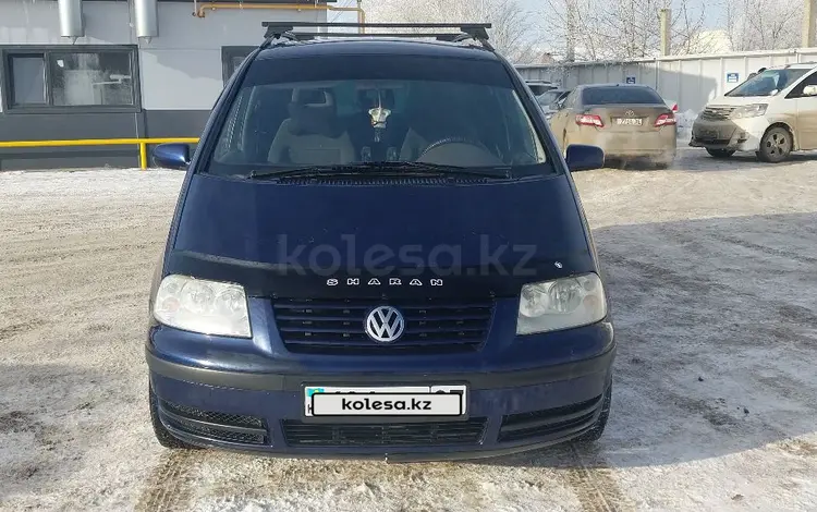 Volkswagen Sharan 2002 года за 3 500 000 тг. в Уральск