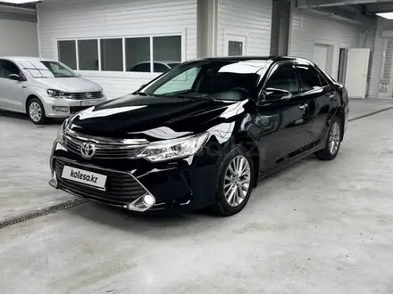 Toyota Camry 2016 года за 12 200 000 тг. в Алматы – фото 4