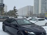 Toyota Camry 2021 года за 9 500 000 тг. в Астана – фото 2