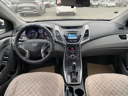 Hyundai Elantra 2018 года за 6 200 000 тг. в Шымкент – фото 5