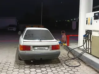 Audi 80