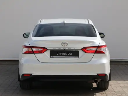 Toyota Camry 2021 года за 13 750 000 тг. в Астана – фото 4