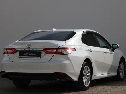 Toyota Camry 2021 года за 13 750 000 тг. в Астана – фото 7