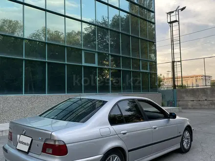 BMW 530 2002 года за 3 800 000 тг. в Тараз – фото 9