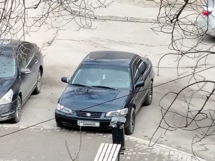 Toyota Camry 1998 года за 3 100 000 тг. в Жанаозен