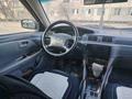 Toyota Camry 1998 года за 3 100 000 тг. в Жанаозен – фото 4