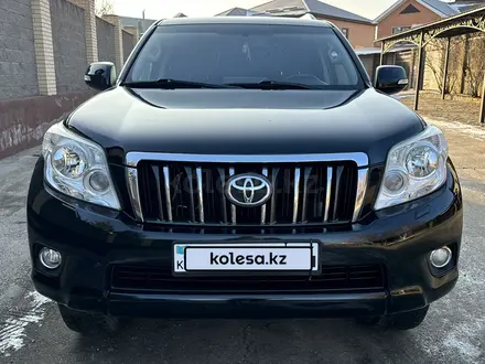 Toyota Land Cruiser Prado 2012 года за 15 200 000 тг. в Актобе