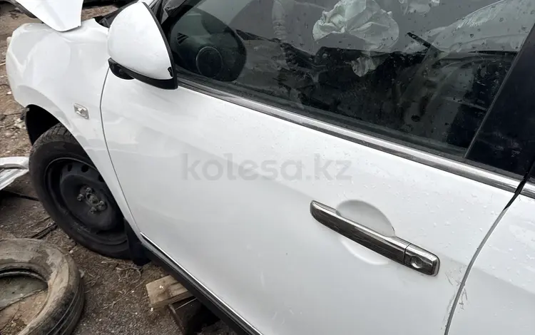 Двери передние левый за 170 000 тг. в Актобе