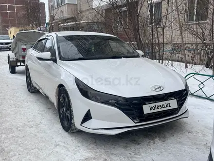 Hyundai Elantra 2023 года за 7 750 000 тг. в Караганда