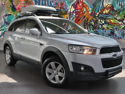 Chevrolet Captiva 2014 года за 6 990 000 тг. в Алматы – фото 3