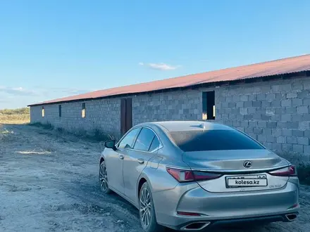 Lexus ES 350 2019 года за 23 000 000 тг. в Алматы – фото 11