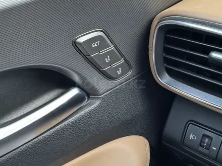 Hyundai Santa Fe 2021 года за 13 280 000 тг. в Алматы – фото 6