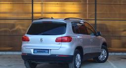 Volkswagen Tiguan 2015 года за 6 300 000 тг. в Атырау – фото 5