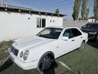 Mercedes-Benz E-Class, 1996