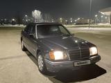 Mercedes-Benz E 200 1992 года за 1 350 000 тг. в Талдыкорган