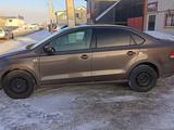Volkswagen Polo 2015 года за 4 500 000 тг. в Актобе – фото 2