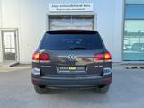 Volkswagen Touareg 2007 годаfor5 500 000 тг. в Астана – фото 5