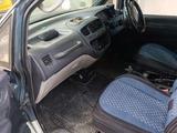 Mitsubishi Delica 1995 годаfor1 200 000 тг. в Алматы – фото 3