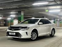 Toyota Camry 2015 года за 10 900 000 тг. в Павлодар