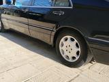 Mercedes-Benz S 320 1999 годаүшін4 500 000 тг. в Актау – фото 2