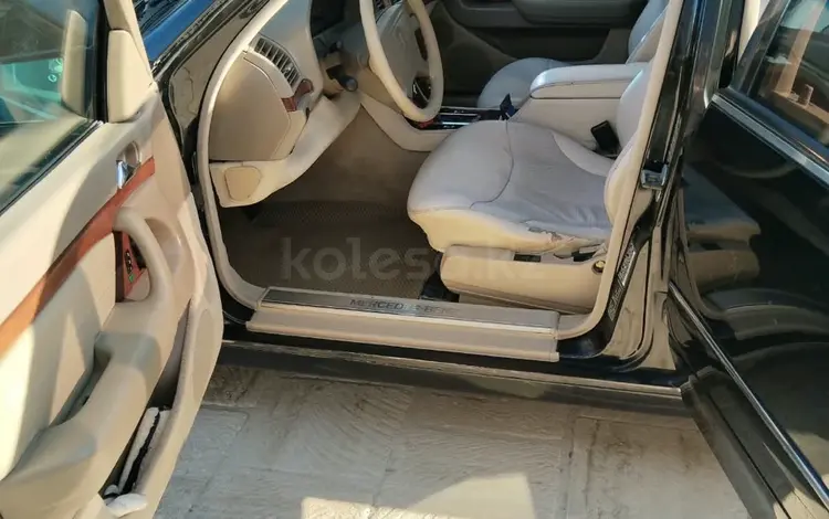 Mercedes-Benz S 320 1999 года за 4 500 000 тг. в Актау