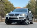 Volkswagen Touareg 2007 года за 3 800 000 тг. в Астана – фото 7