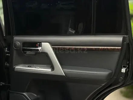 Toyota Land Cruiser 2015 года за 24 500 000 тг. в Шымкент – фото 20