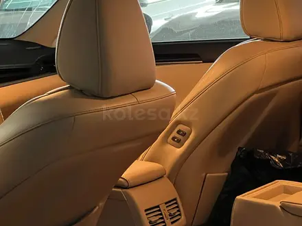 Lexus ES 300h 2013 года за 11 000 000 тг. в Алматы – фото 10