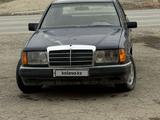 Mercedes-Benz E 200 1987 годаүшін600 000 тг. в Жаркент – фото 4