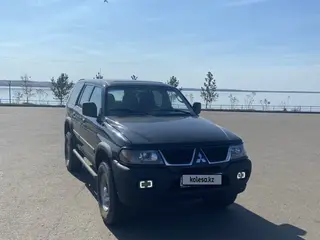 Mitsubishi Montero Sport, 1999