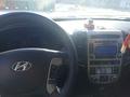 Hyundai Santa Fe 2011 года за 7 200 000 тг. в Астана – фото 2